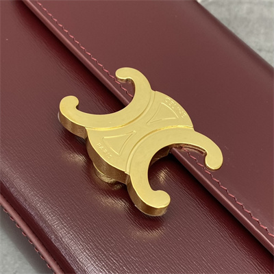 Ce**e teen lola in shiny calfskin bordeaux color