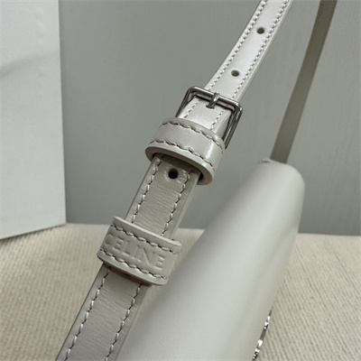 Ce**e medium lola in shinny calfskin white