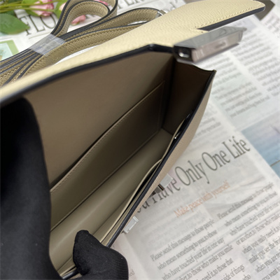 Constance Elan Epsom Leather Gold/Silver Tone Hardware Trench Color HS(With Mirror)