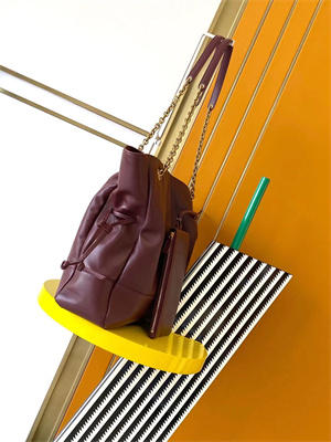 Y.S.L Jamie Shopping Bag In Lambskin Bordeaux Color