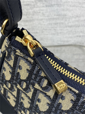 cd 30 montaigne wanderlust mini bag blue D*or oblique jacquard and smooth calfskin