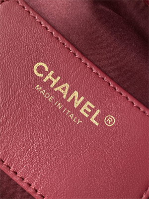 Ch*el 25 medium handbag grained calfskin gold tone metal dk red as5311