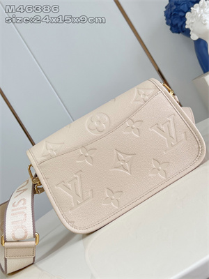 L.V Diane Bag Monogram Empreinte Cowhide Sand M13231