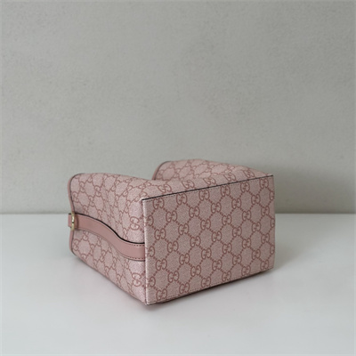 Gu.cci GG Emblem small bucket bag Monogram coated fabric Pink 815118
