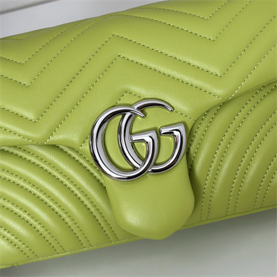 Gu.cci GG Marmont medium shoulder bag matelassé chevron lambskin leather Silver toned hardware Bright Green 837267