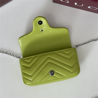 Gu.cci GG Marmont Mini shoulder bag matelassé chevron lambskin leather Silver toned hardware Bright Green 841290
