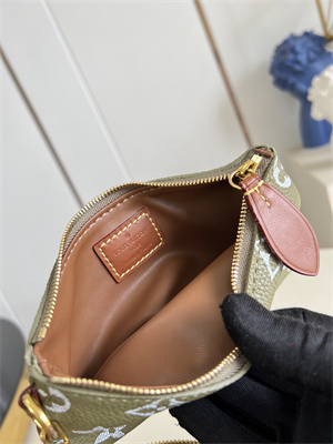 L.V Speedy P9 Bandoulière 30 Monogram Soft Calfskin Green