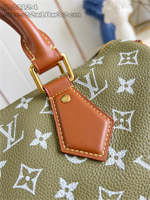 L.V Speedy P9 Bandoulière 30 Monogram Soft Calfskin Green