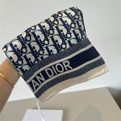 D*or square silk scarf 38546