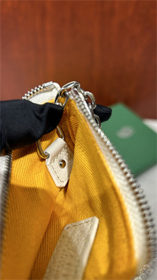 Go*ard key pouch coin purse Go*ardine canvas & chevroches calfskin white