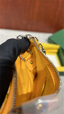 Go*ard key pouch coin purse Go*ardine canvas & chevroches calfskin yellow