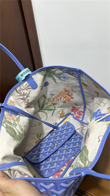 Go*ard saint l0*is pm bag in Go*ardine canvas & chevroches calfskin iris