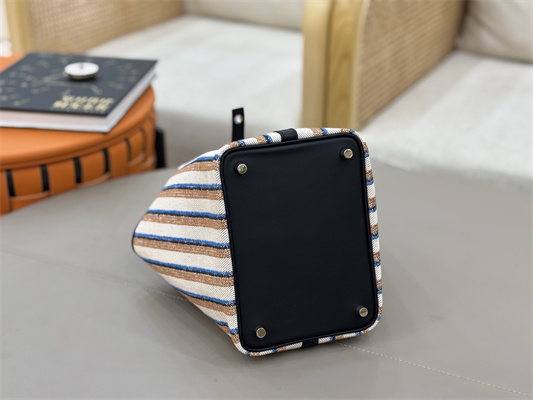 Picotin Lock 18 Bag in taurillon Clemence leather with “Couverture Lignes” embroidery Black HS