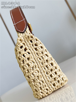 L.V Hills Pochette Raffia & Brown Calfskin M14304