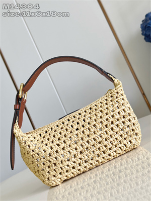 L.V Hills Pochette Raffia & Brown Calfskin M14304