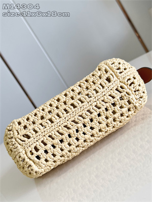 L.V Hills Pochette Raffia & Brown Calfskin M14304