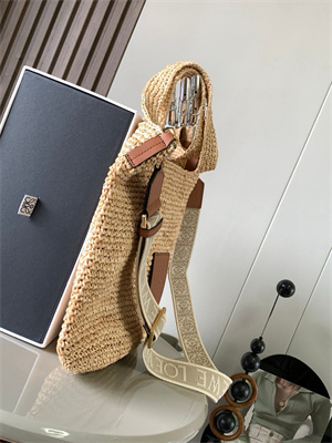 L0ew* slit mini tote bag in raffia &calfskin nature&tan