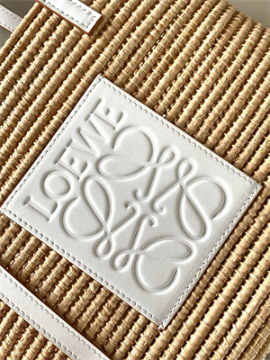 L0ew* small square basket in raffia&calfskin nature/white