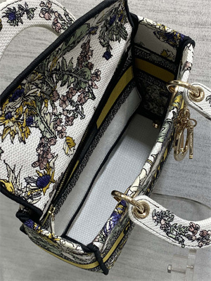 CD Medium Lady D-Lite Bag Embroidery White