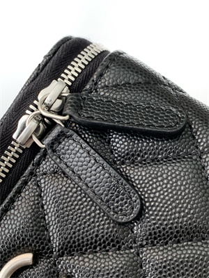 Ch*el vanity case grained calfskin& silver-tone metal black ap3940