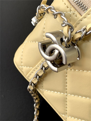 Ch*el vanity case lambskin & silver-tone metal yellow ap3940