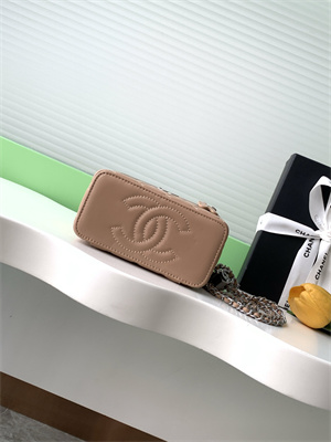 Ch*el vanity case lambskin & silver-tone metal brown ap3940