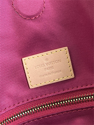 L.V Graceful MM Bag Monogram Canvas Inside Pivoine Pink M43703