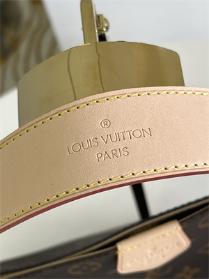 L.V Graceful PM Bag Monogram Canvas Inside Beige M43701