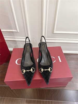 G*u*i velvet heeled slingback women 38964