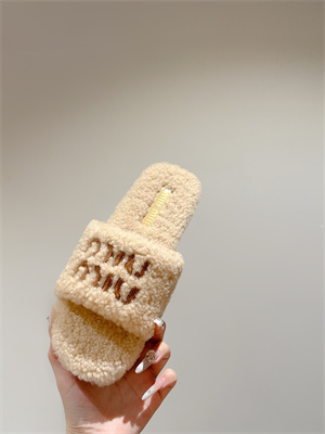 M*um*u slipper women 39002
