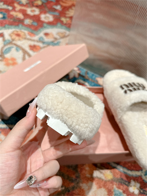 M*um*u slipper women 39003