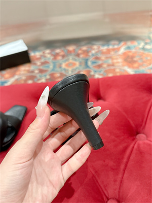 Y*L heeled mule 39007