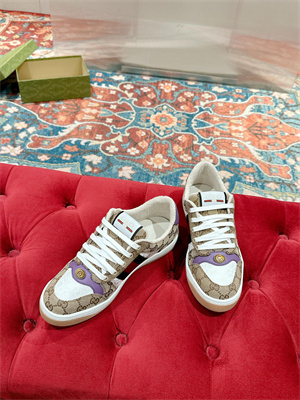 G*u*i sneakers women/men 39009