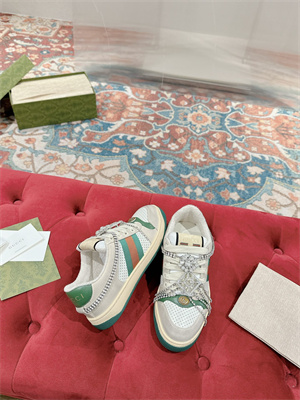 G*u*i sneakers women 39012