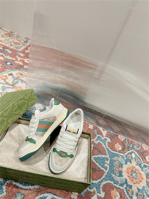 G*u*i sneakers women/men 39014