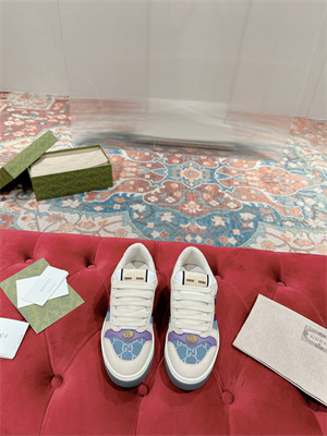 G*u*i sneakers women/men 39015