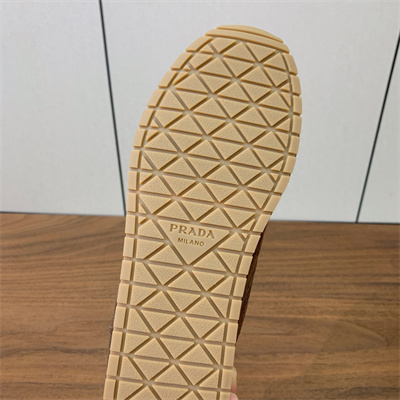 Pra*a sneakers women 39020