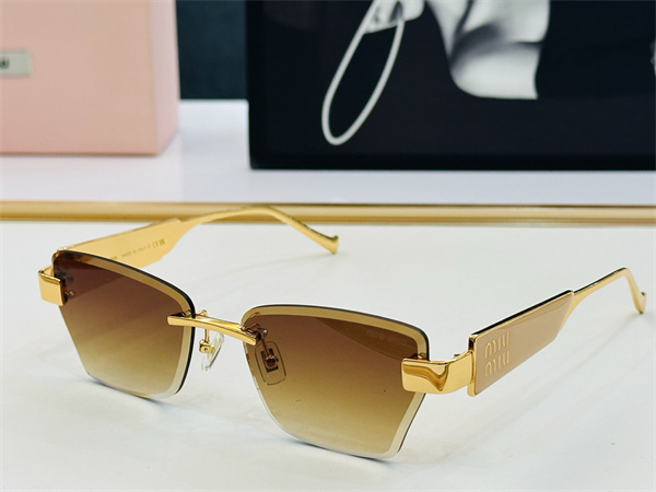 M*um*u sunglasses color options 38902