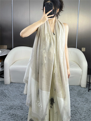 Ch*el cashmere scarf 38928