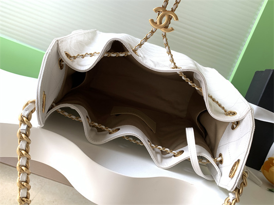 Ch*el 25 medium handbag grained calfskin gold tone metal white as5311