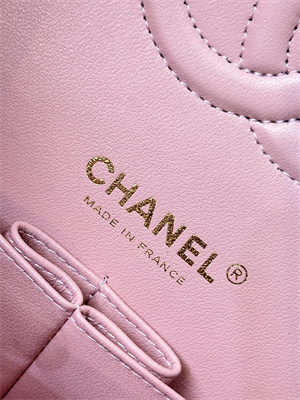 Ch*el medium classic flap bag grained calfskin gold tone metal pink 01112 top