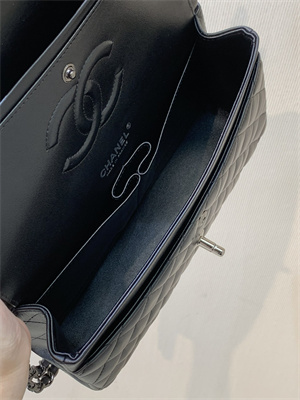 Ch*el medium classic flap bag lambskin gun metal black 01112 top