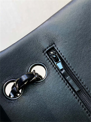 Ch*el medium classic flap bag lambskin gun metal black 01112 top