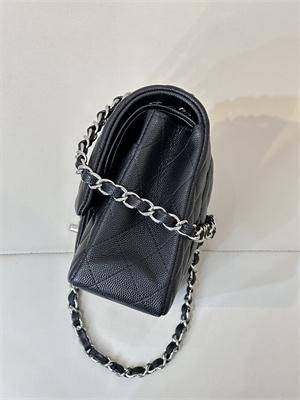 Ch*el medium classic flap bag grained calfskin gold tone metal black 01112 top