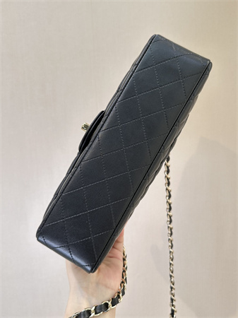 Ch*el medium classic flap bag lambskin gold tone metal black 01112 top