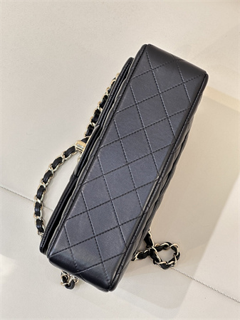 Ch*el small classic flap bag lambskin gold tone metal black 01117 top