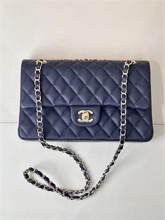 Ch*el medium classic flap bag grained calfskin gold tone metal navy 01112 top