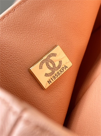 Ch*el medium classic flap bag lambskin gold tone metal orange 01112 top