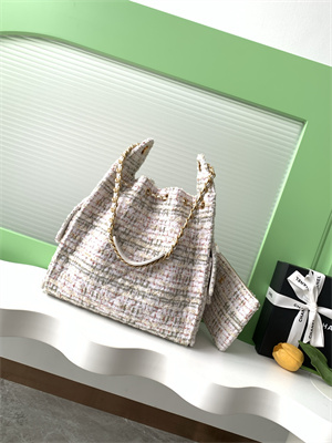Ch*el 25 medium handbag tweed gold tone metal white as5311