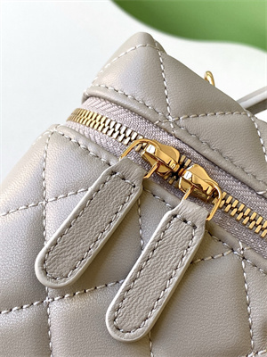 Ch*el vanity with chain shinny lambskin , strass & gold-tone metal light grey ap4804